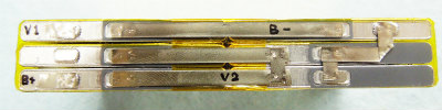 日立マクセル角型リチウムイオン電池　FT-817用組立手順10　保護基板からのリード線接続位置です。